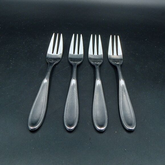 Towle CONTOUR Table Dinner Fork Satin Bevel Outline Stainless Flatware 4 PC - Picture 1 of 9